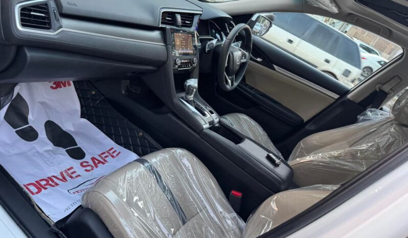 
								Used 2021 Honda Civic full									