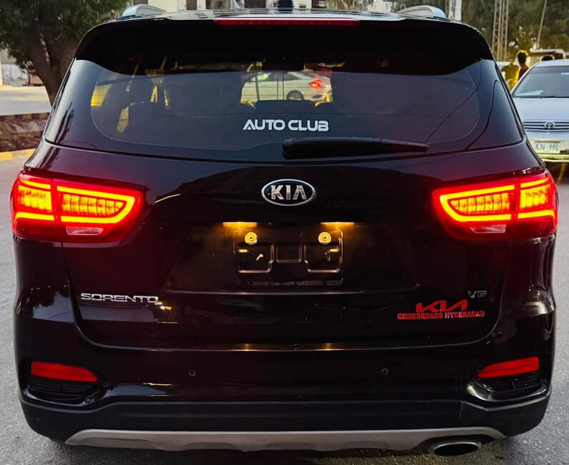 
								Used 2022 Kia Sorento full									
