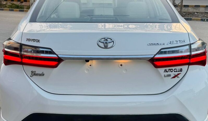 
								Used 2019 Toyota Corolla full									