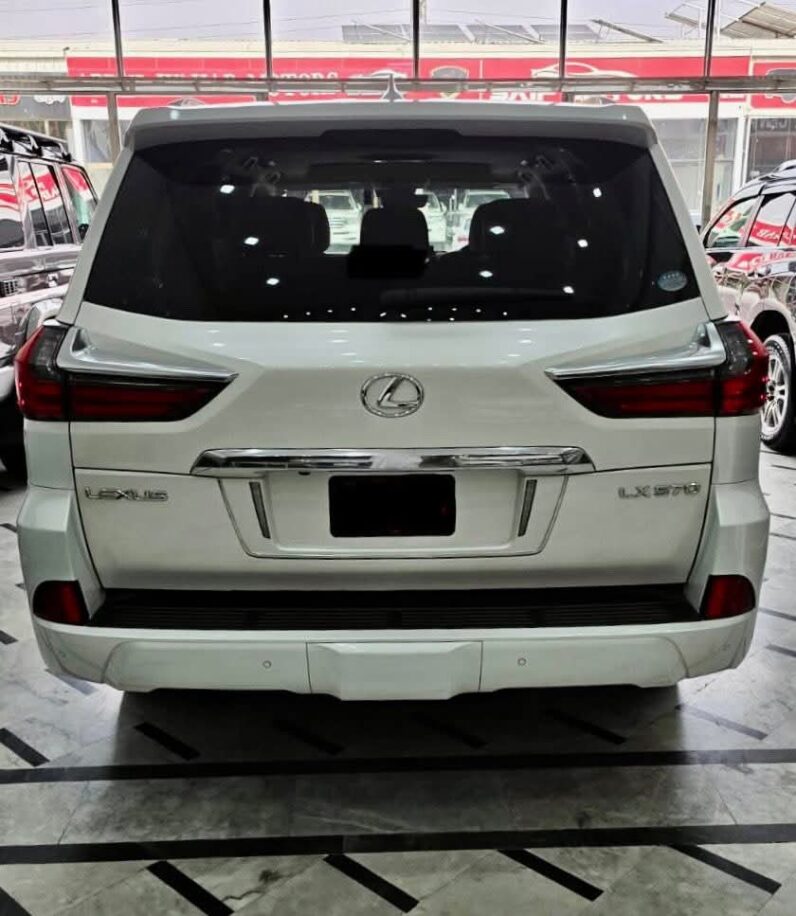 
								imported used 2019 Lexus LX full									