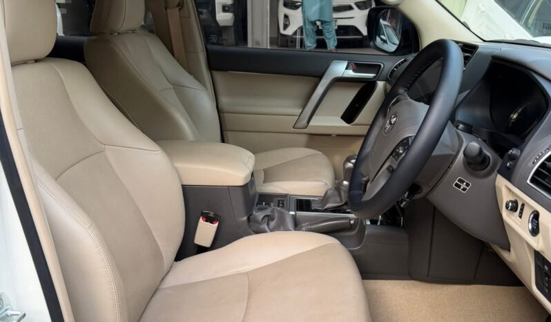 
								imported used 2018 Toyota Prado full									