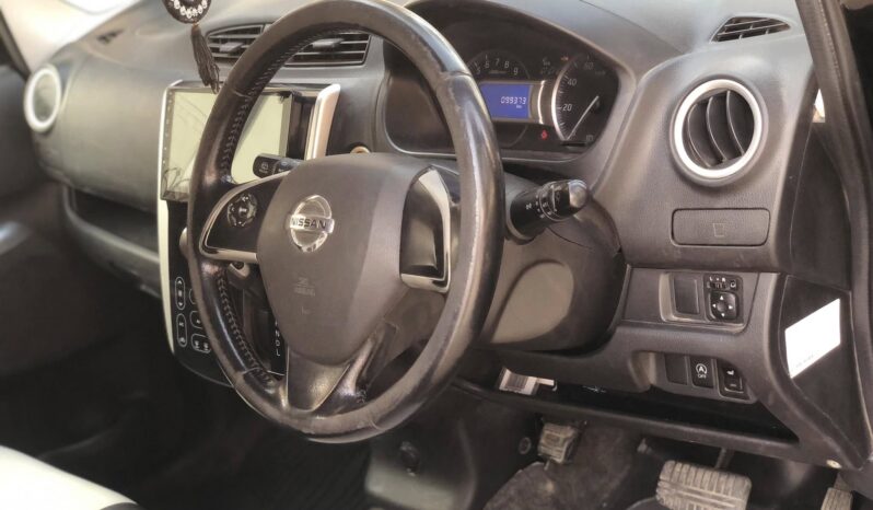 
								Used 2013 Nissan Dayz full									