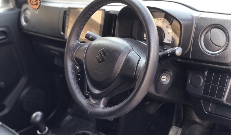 
								Used 2022 Suzuki Alto full									