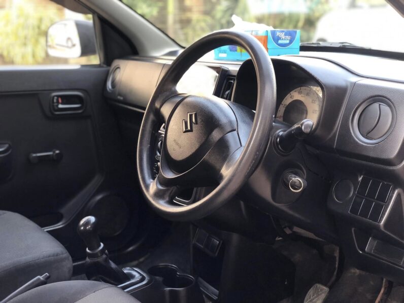 
								Used 2021 Suzuki Alto full									