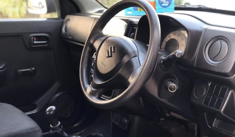 
								Used 2021 Suzuki Alto full									