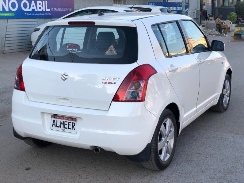 
								Used 2017 Suzuki Swift full									