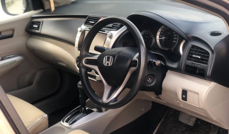 
								Used 2016 Honda City full									