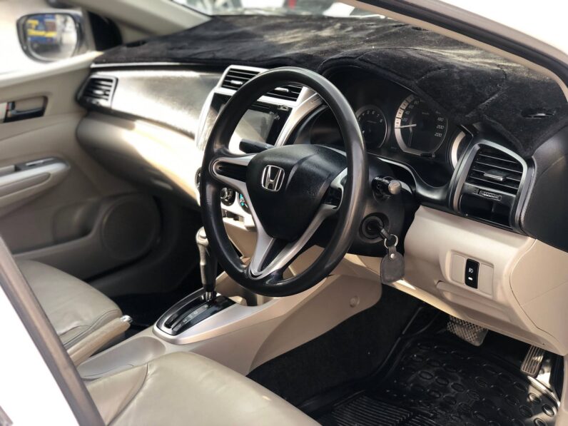 
								Used 2017 Honda City full									
