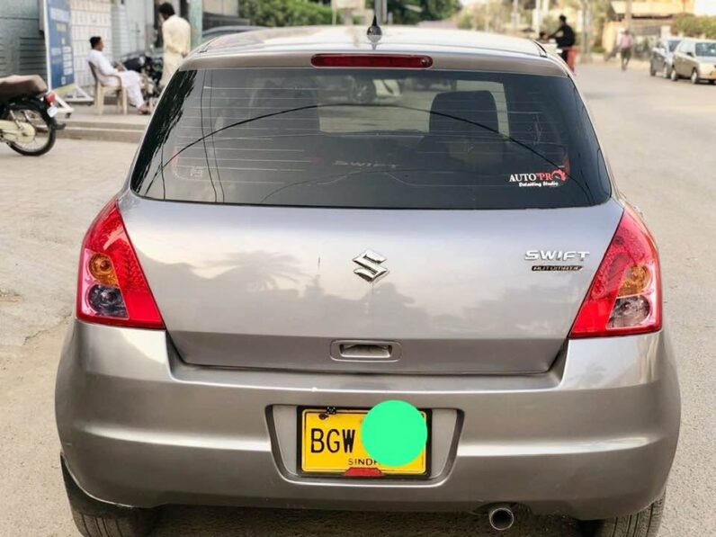 
								Used 2016 Suzuki Swift full									