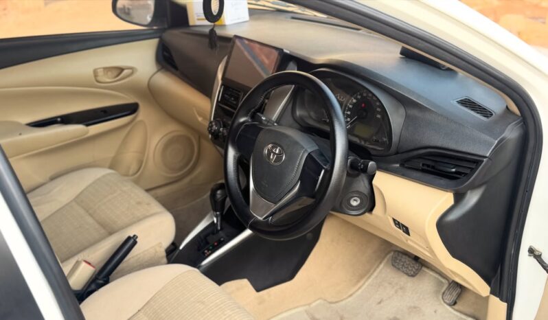 
								Used 2021 Toyota Yaris full									