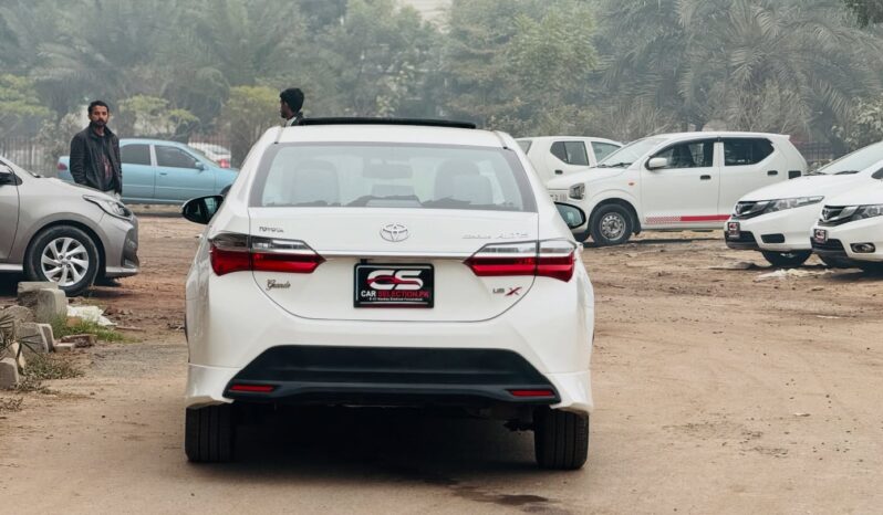 
								Used 2022 Toyota Corolla full									
