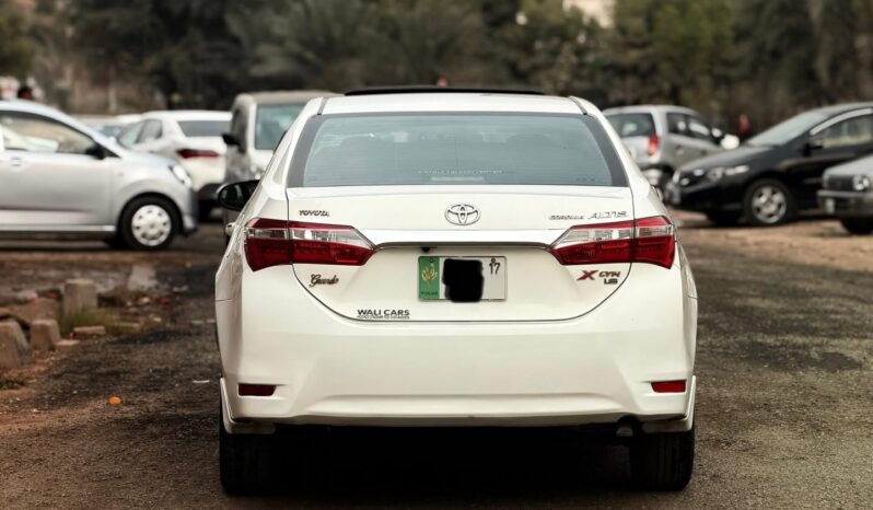 
								Used 2017 Toyota Corolla full									