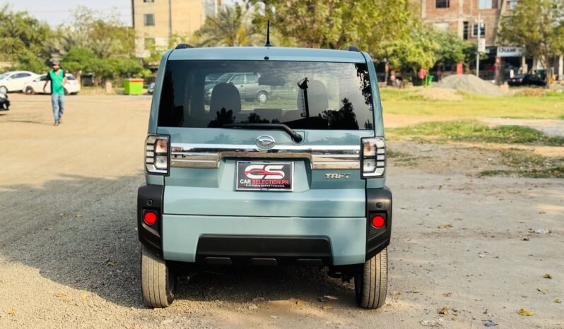 
								Used 2022 Daihatsu TAFT G full									