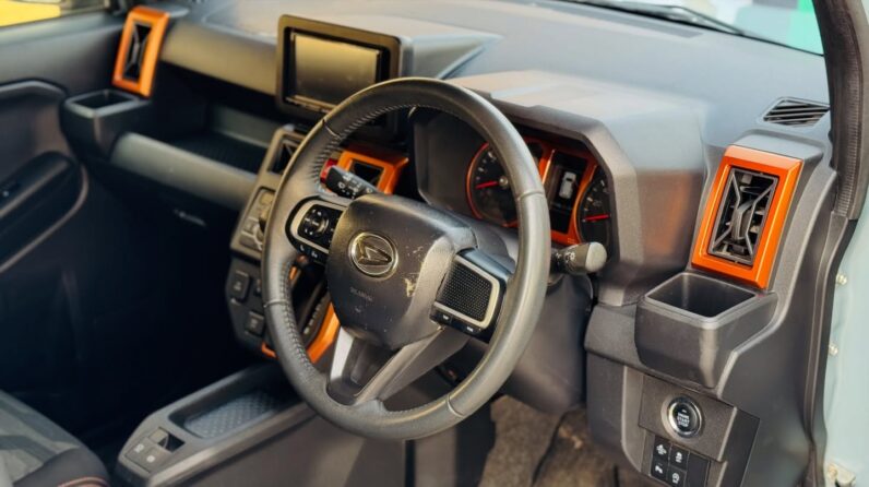 
								Used 2022 Daihatsu TAFT G full									