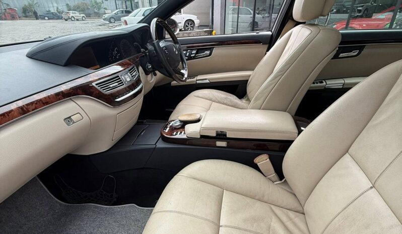 
								imported used 2006 Mercedes BENZ S350L full									