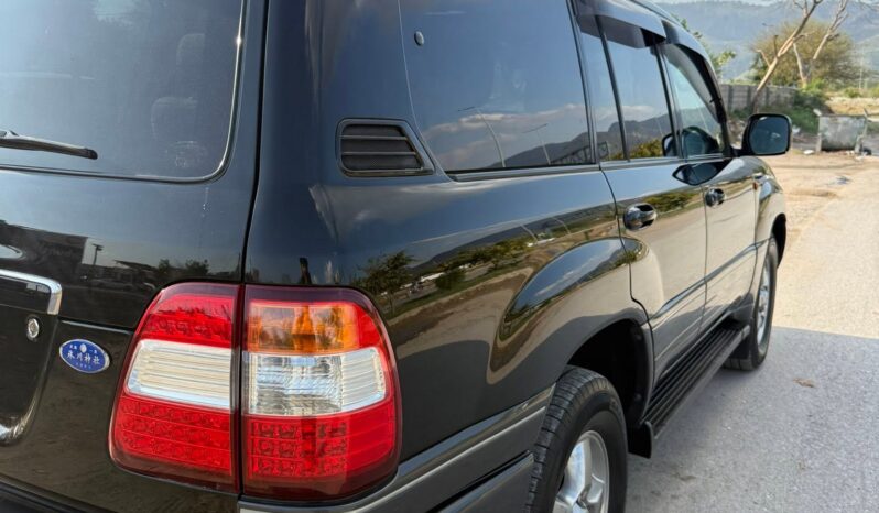 
								imported used 2006 Toyota Land Cruiser full									