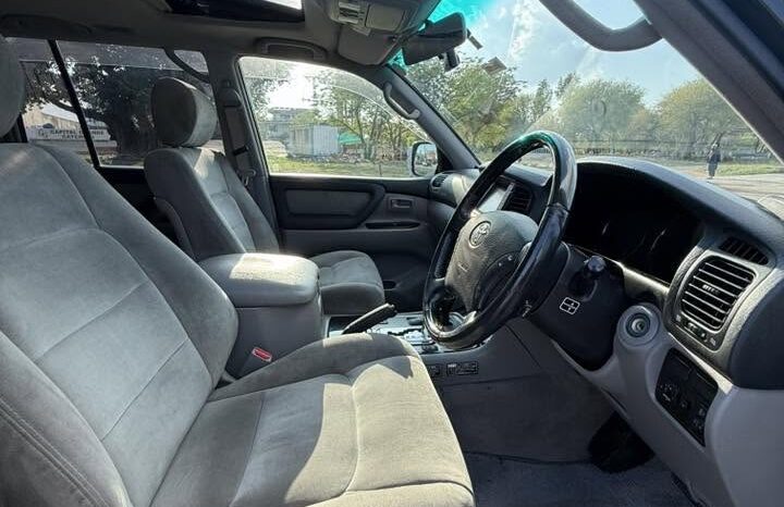 
								imported used 2006 Toyota Land Cruiser full									
