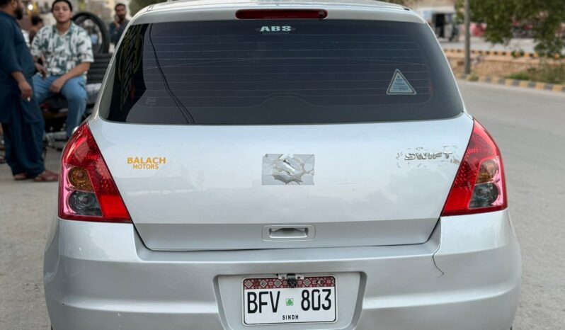 
								Used 2016 Suzuki Swift full									