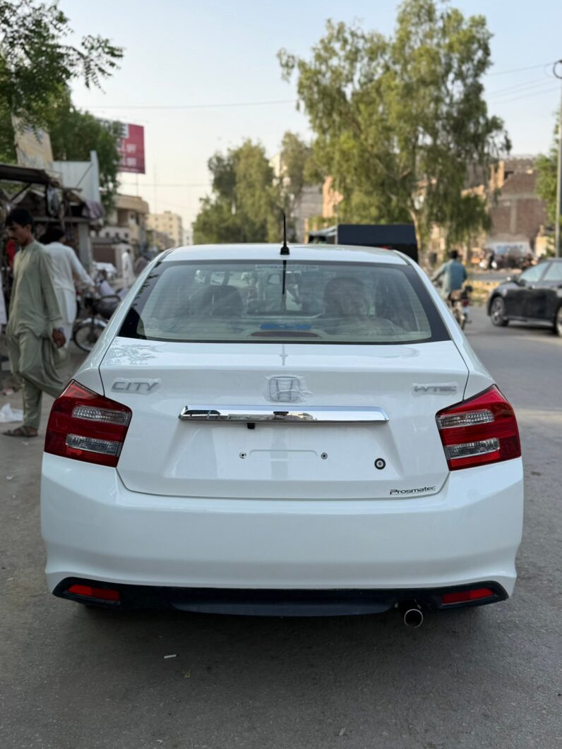 
								Used 2020 Honda City full									
