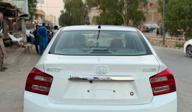 
								Used 2016 Honda City full									