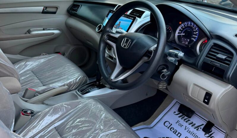 
								Used 2016 Honda City full									