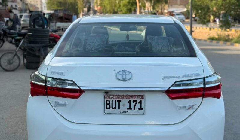 
								Used 2021 Toyota Corolla full									