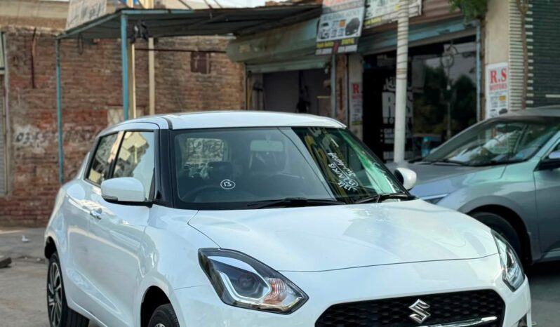 
								New 2025 Suzuki Swift full									