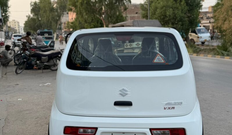 
								Used 2022 Suzuki Alto full									