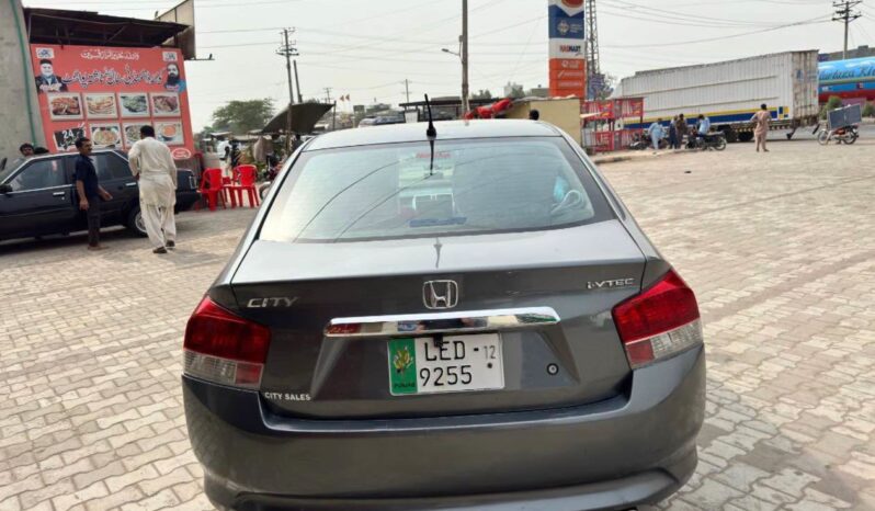 
								Used 2012 Honda City full									