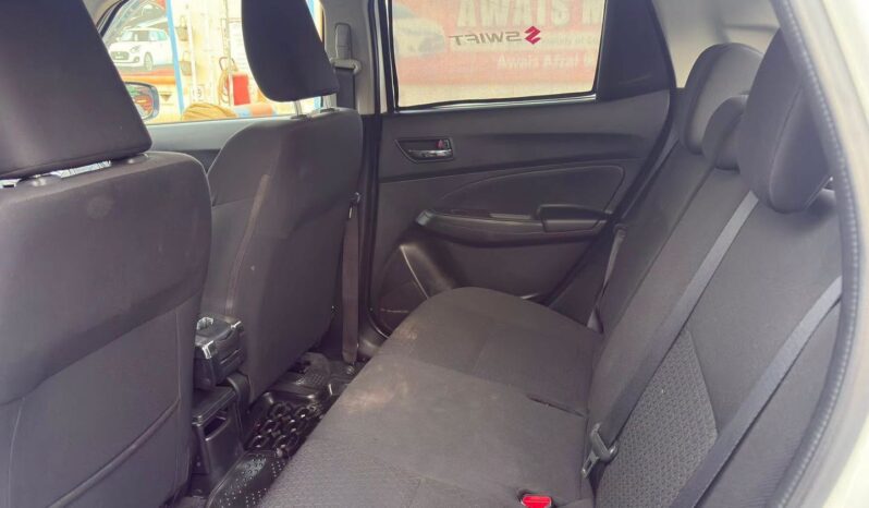 
								Used 2023 Suzuki Swift full									