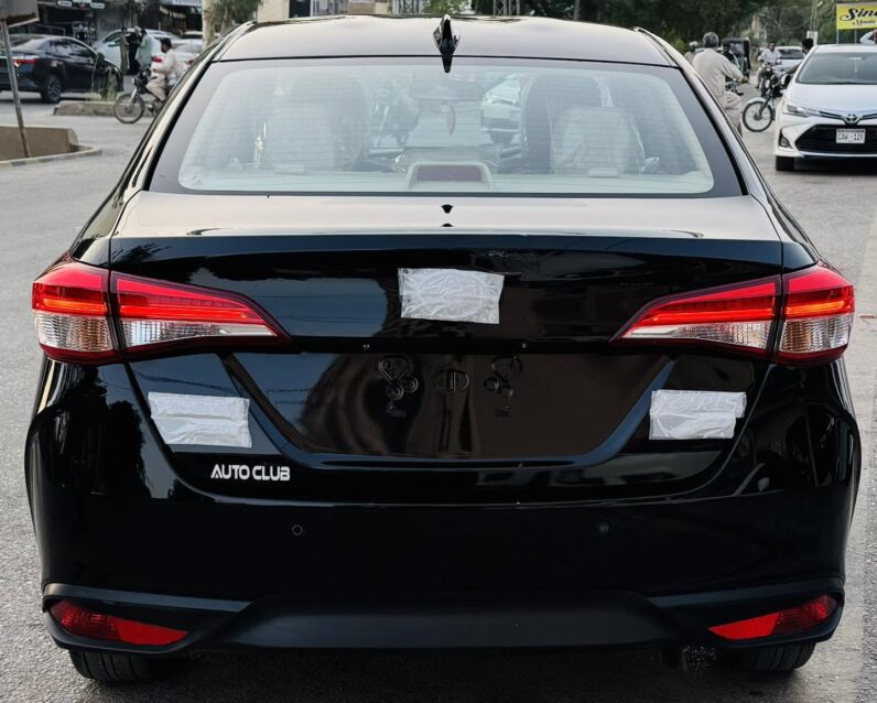 
								Used 2025 Toyota Yaris full									