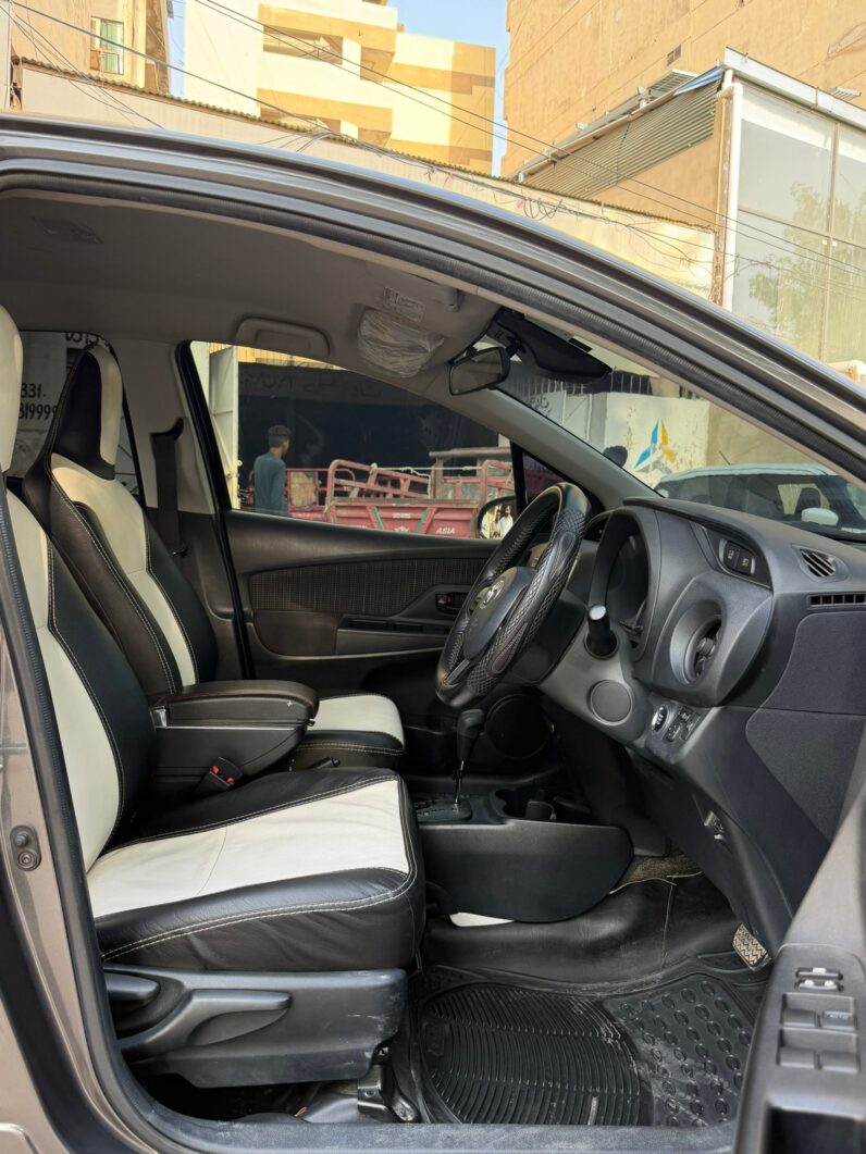 
								imported used 2018 Toyota vitz full									