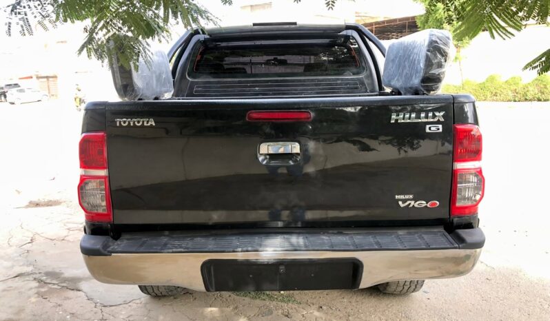 
								Used 2006 Toyota Hilux full									