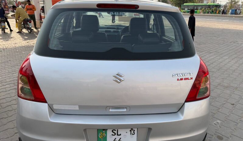
								Used 2013 Suzuki Swift full									