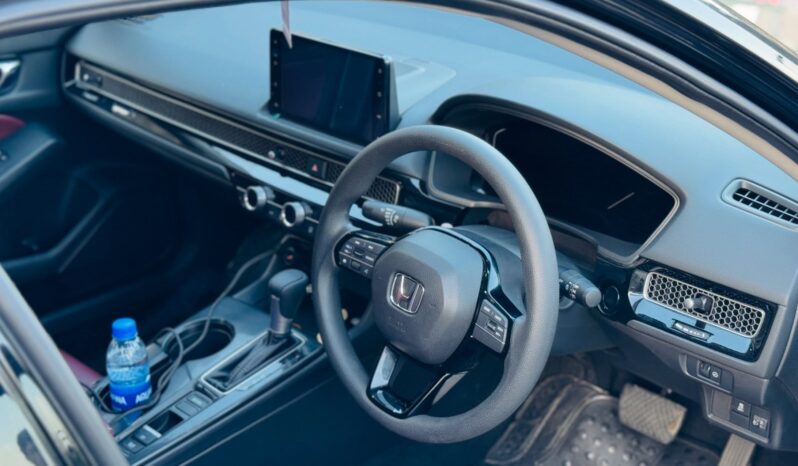 
								New 2025 Honda Civic full									