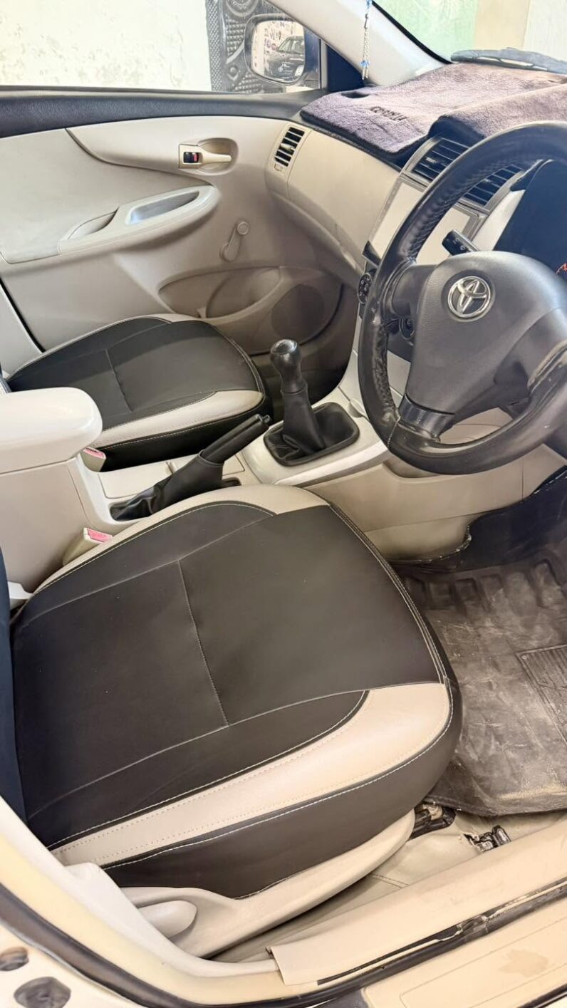 
								Used 2012 Toyota Corolla full									