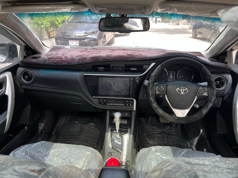 
								Used 2021 Toyota Corolla full									