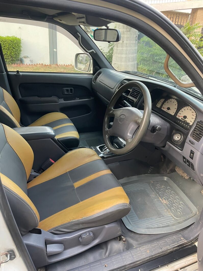 
								Used 1999 Toyota surf full									