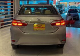 Used 2014 Toyota altis