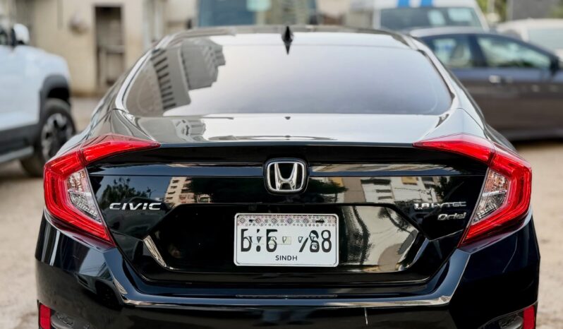 
								Used 2022 Honda Civic full									