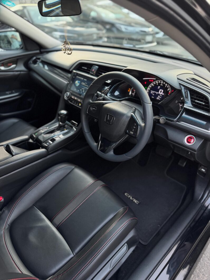 
								New 2020 Honda Civic full									