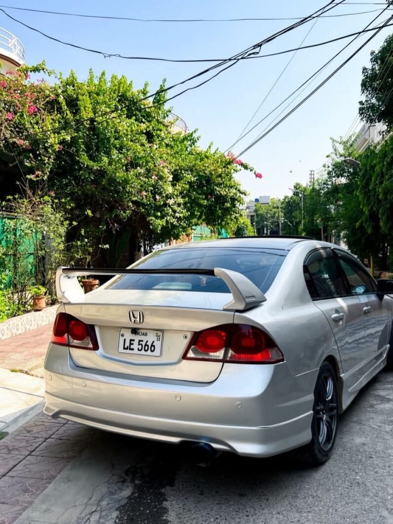 
								Used 2009 Honda Civic full									