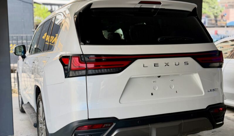 
								Used 2023 Lexus LX full									