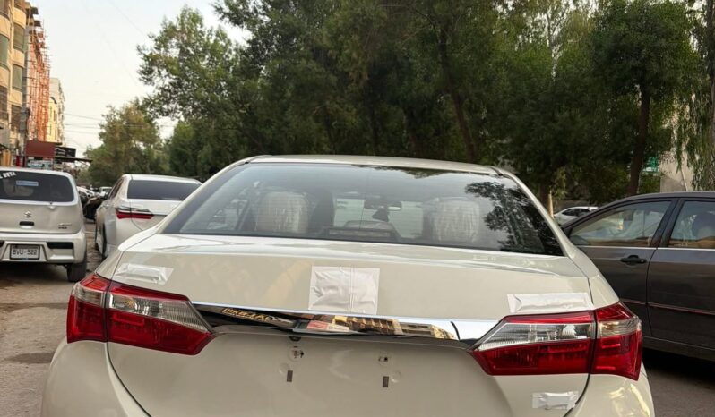 
								Used 2017 Toyota Corolla full									