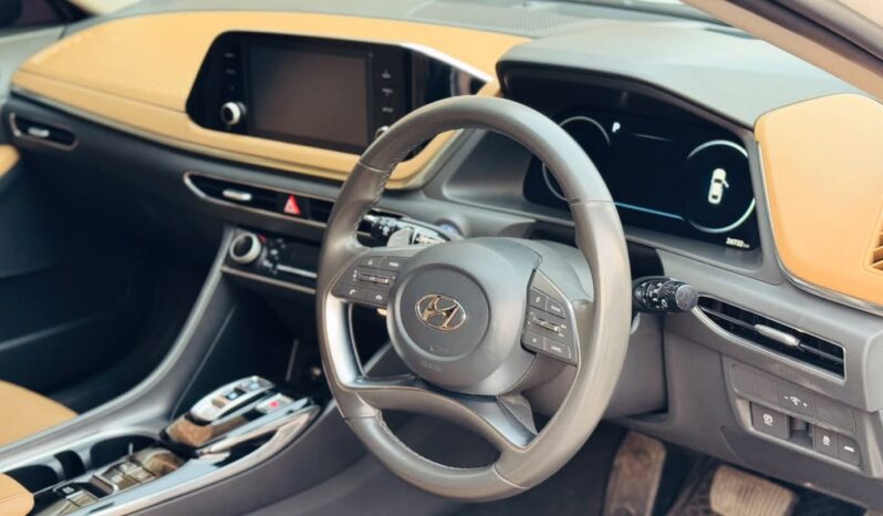 
								Used 2023 Hyundai Sonata full									