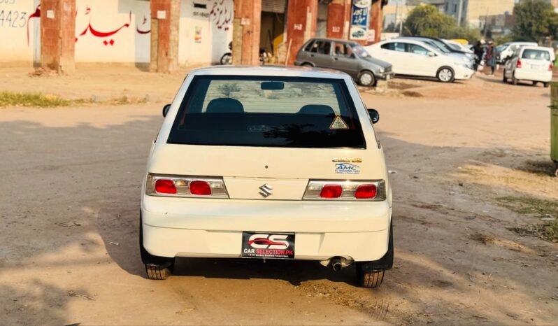 
								Used 2015 Suzuki Cultus full									