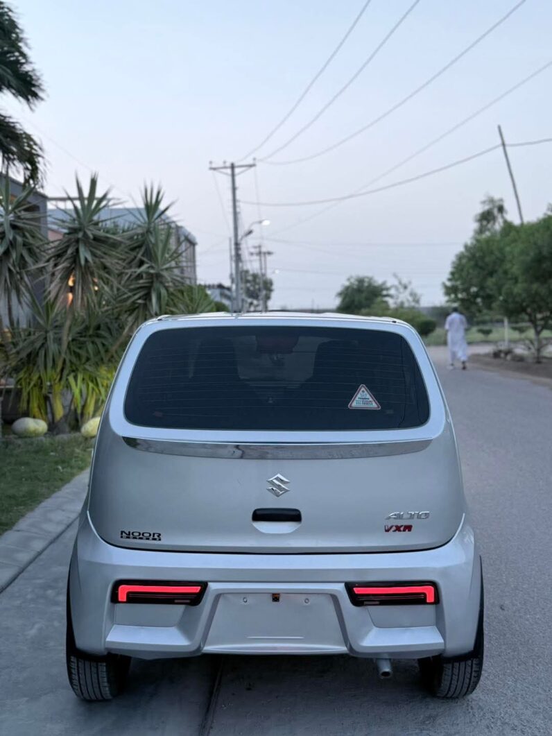 
								Used 2020 Suzuki Alto full									