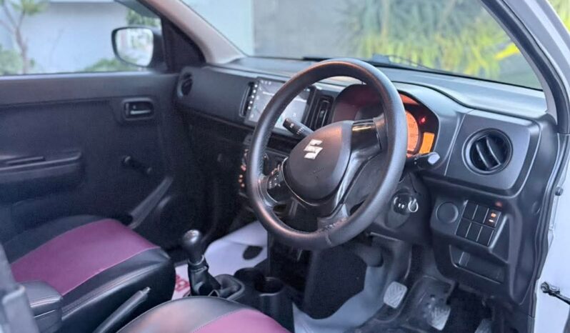 
								Used 2020 Suzuki Alto full									