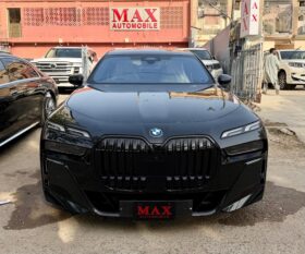 Used 2022 BMW i7