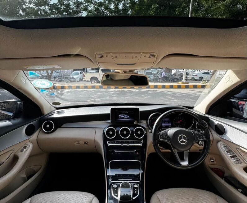 
								Used 2016 Mercedes benz c180 full									